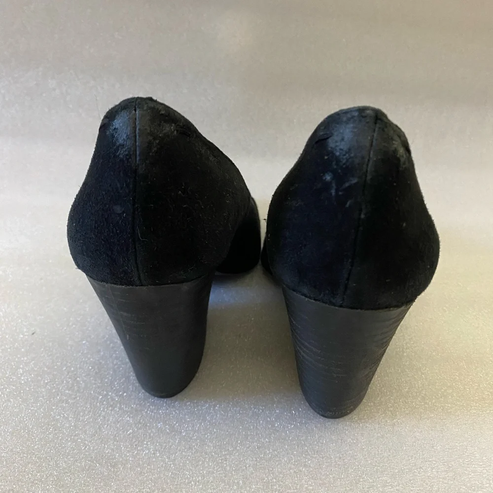 Eileen Fisher Black Suede Block Heels size 9.5